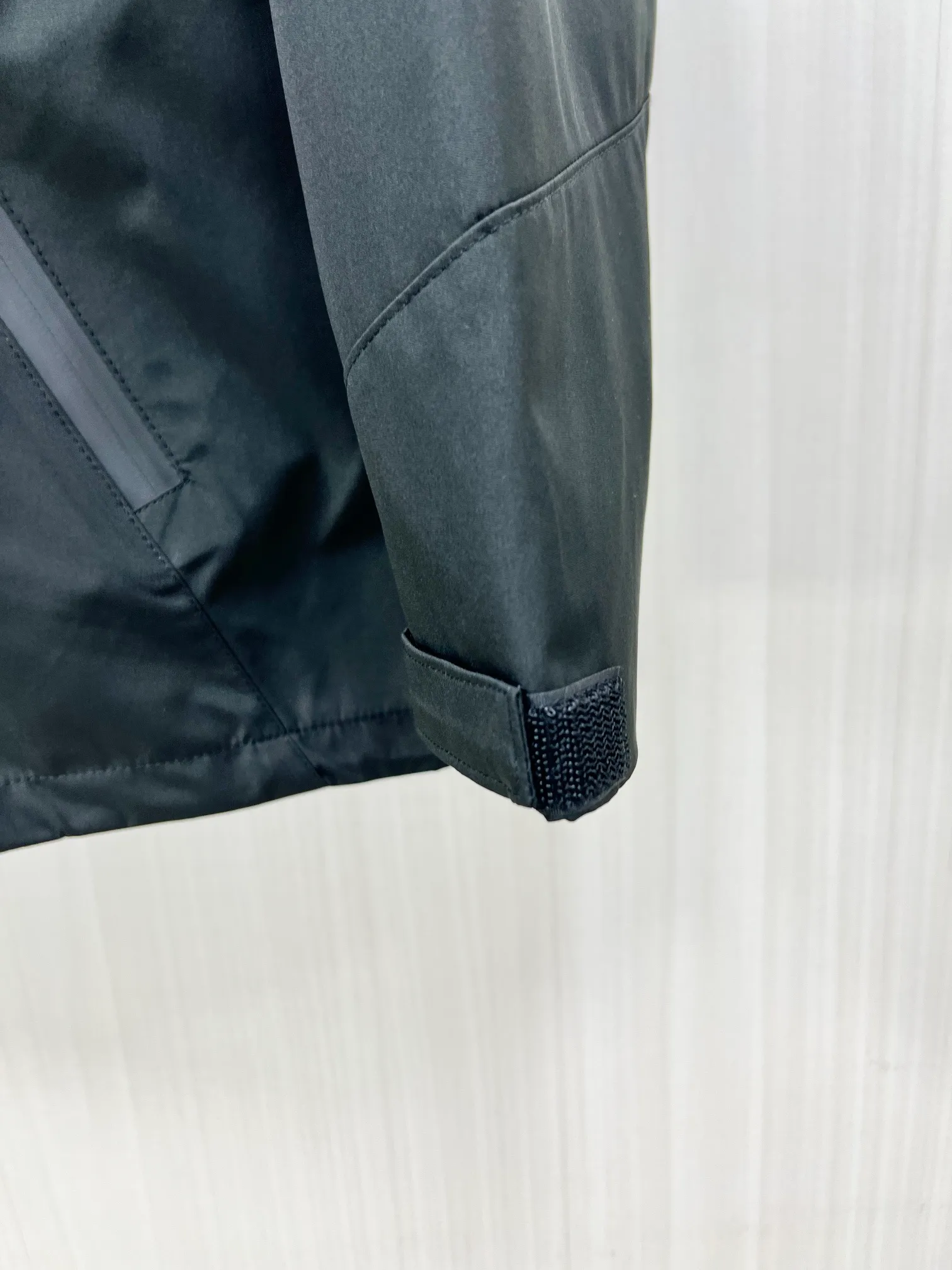 ARCTERYX 2026 New Arrival ，Original Premium ！ Breathable ， ， ， Quality。 ！ ， S！ Sizes：M～XXXL